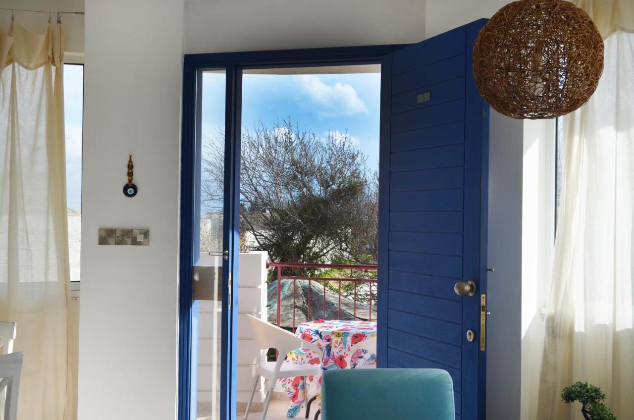 Mia'S Cove Apartment Пафос Екстериор снимка